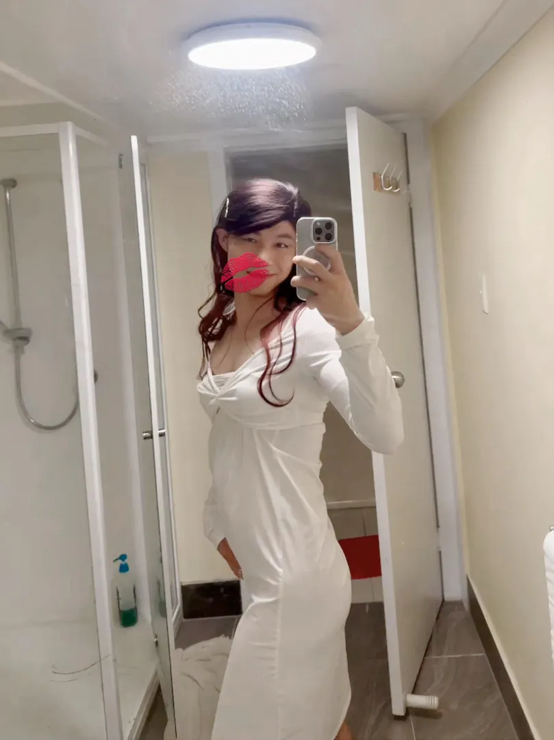 Crossdress  massage for men available today in Annerley posted by Junior_Article_6292