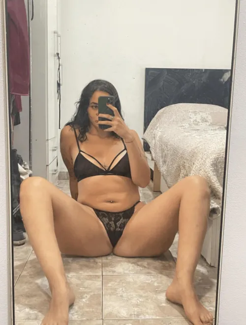 Cruising in Pueblo and I'm interested to link with a nearby Redditor and make content with by PeachyCharm96