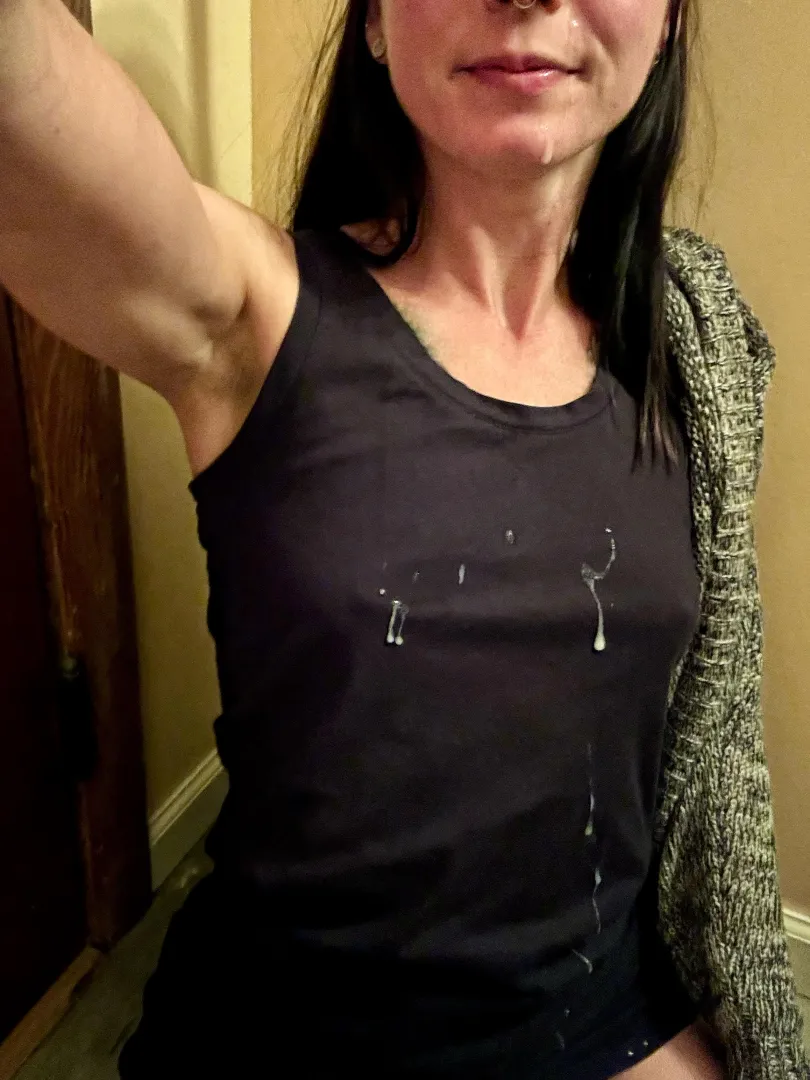 Cum against black clothes looks good posted by ctsharing