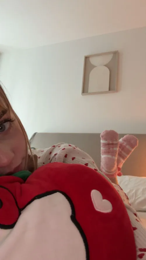 cum inside me or on my socks? choose one by Differaaa