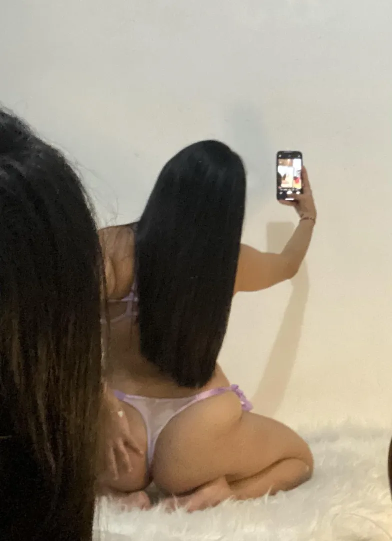 Cum on my ass please baby posted by lagarta-12