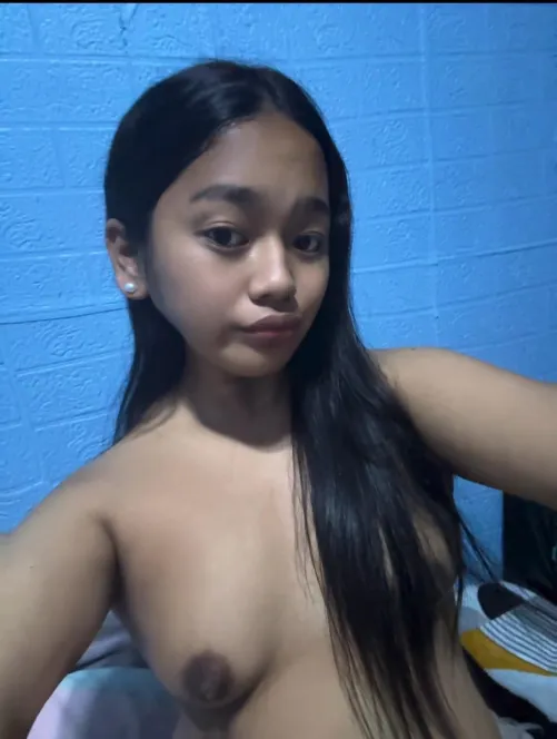 cum suck on them dada ^^ by briellehottie