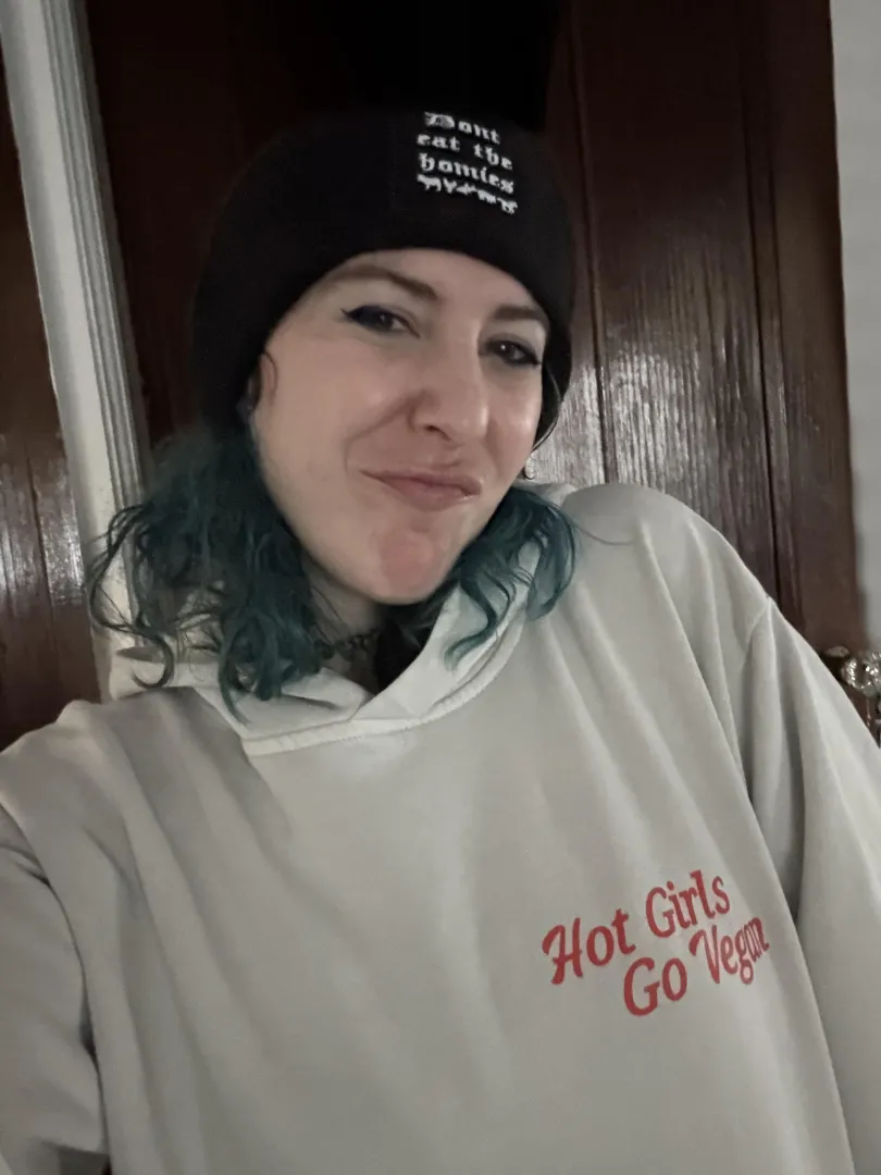 Cumfy beanie posted by sirenskiss3