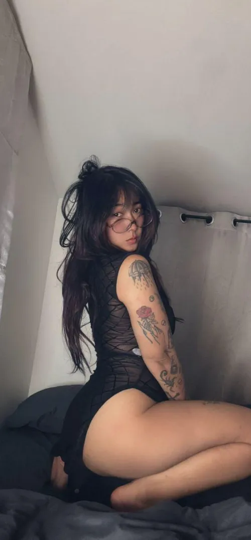 cummm and let me ride u by Famous-APPs-