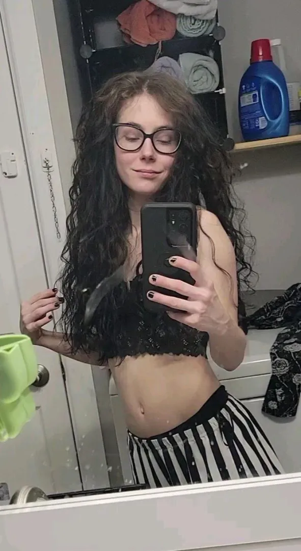 Curls for days posted by Killaninjafuxx