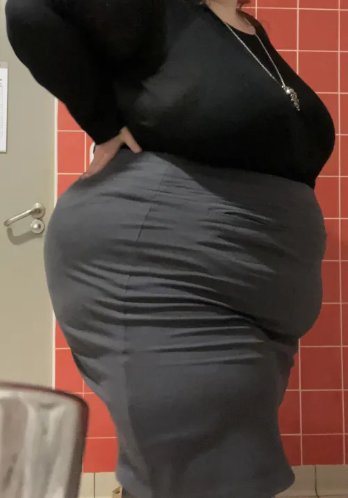 Curse of curves by plantyho