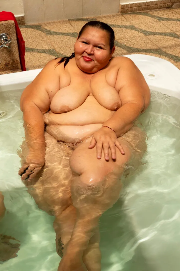 Curvy girl from colombia posted by Jadevega_33