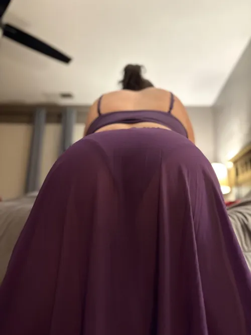 Curvy Queen by cozycassie