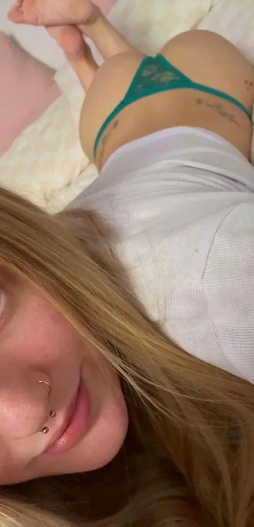 cute but making a point by dreamysparkler-