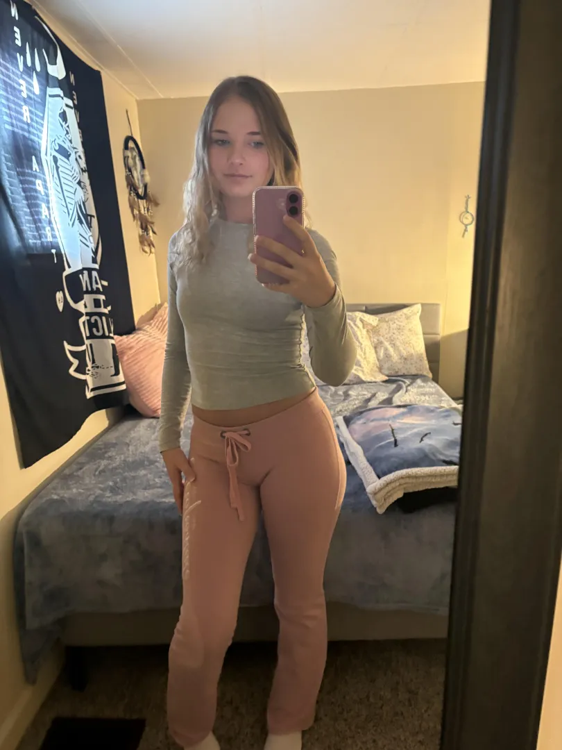 Cute comfy outfit posted by cutegirlEE