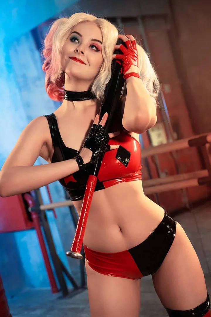 Cute Harley Quinn (Helly Valentine) [DC] posted by Mxfyn