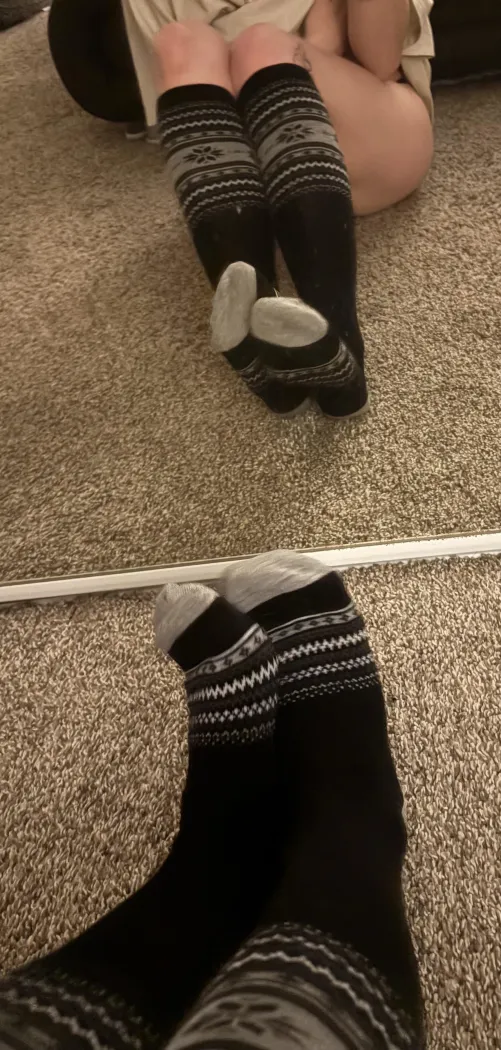 cute knee highs, don’t you think? by findom_queenbee