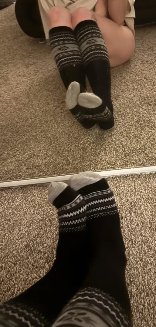 cute knee highs, don’t you think? posted by findom_queenbee