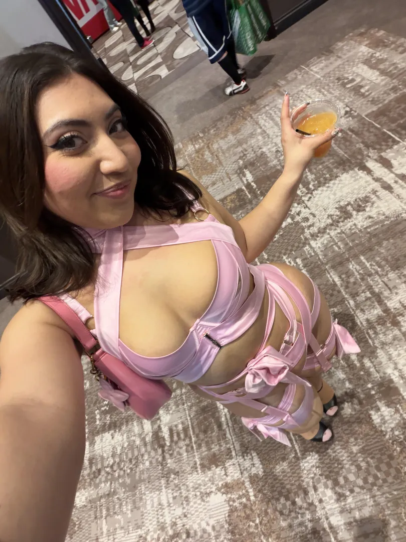 Cute selfie posted by 420lexisexi