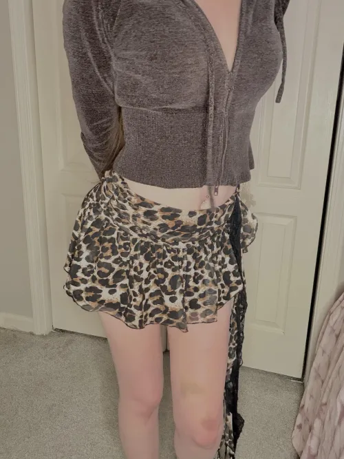 Cute skirt ❤️ by HazySleaze