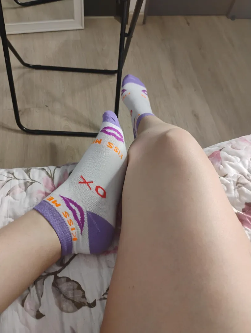 Cute socks that will make you overwhelmed with desire posted by Ginapeach