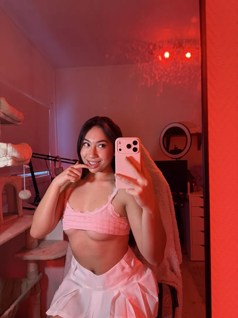 cutie with braces ready for fun posted by cloudetttee