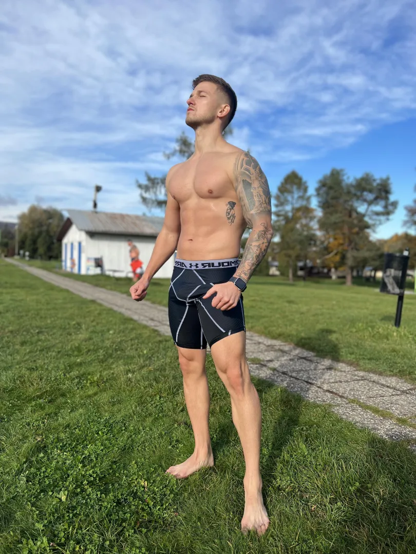 Daddy is waiting for you posted by Daddy-Fit1989