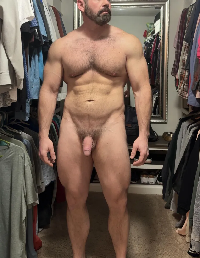 Daddy knows best posted by Themuscledaddy