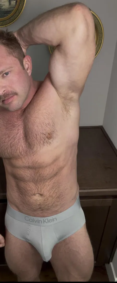 Daddy needs a scrub! posted by Jimisagem1