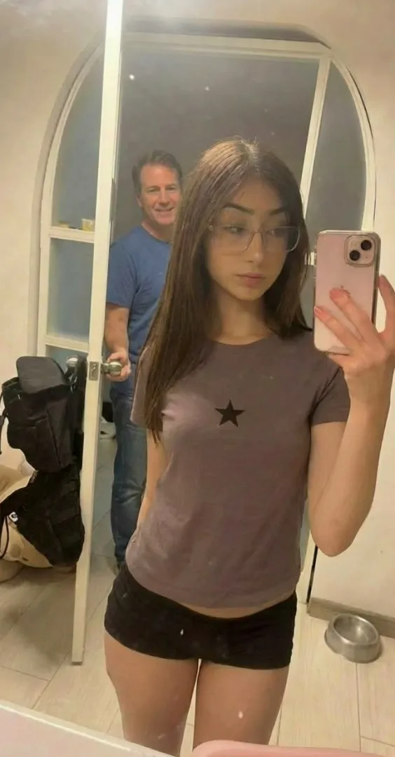 Daddy say's I'm a slut on the internet now posted by MascTrade