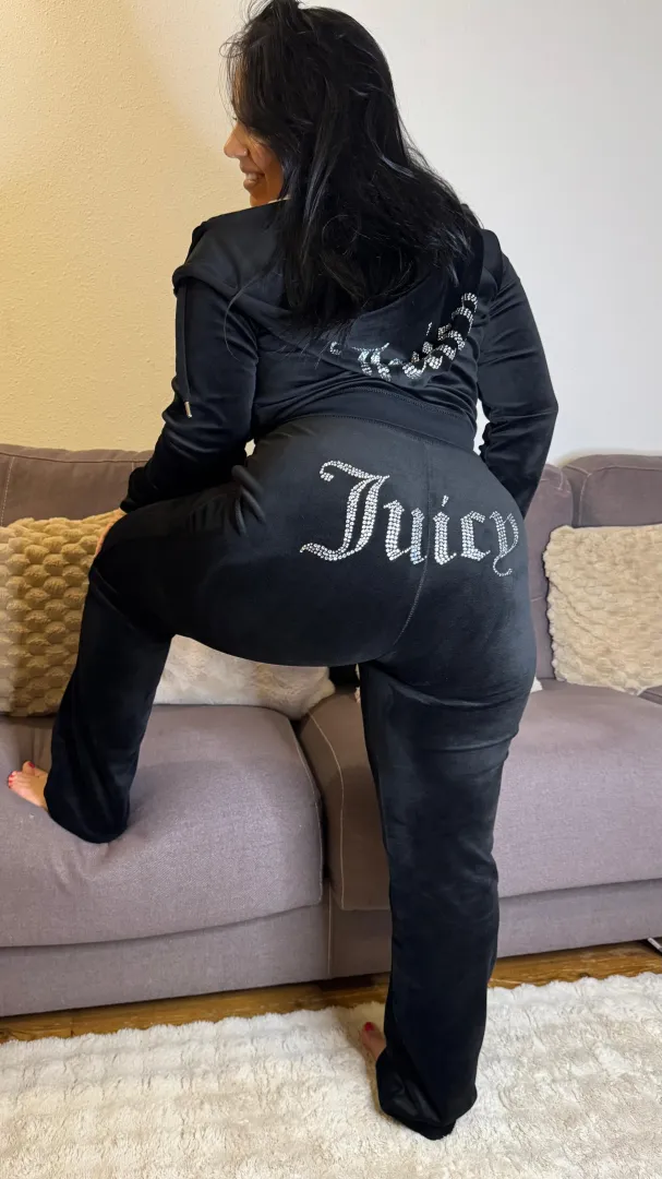 Daddy you can make me happy if you lick my ass today posted by Galadriel69_