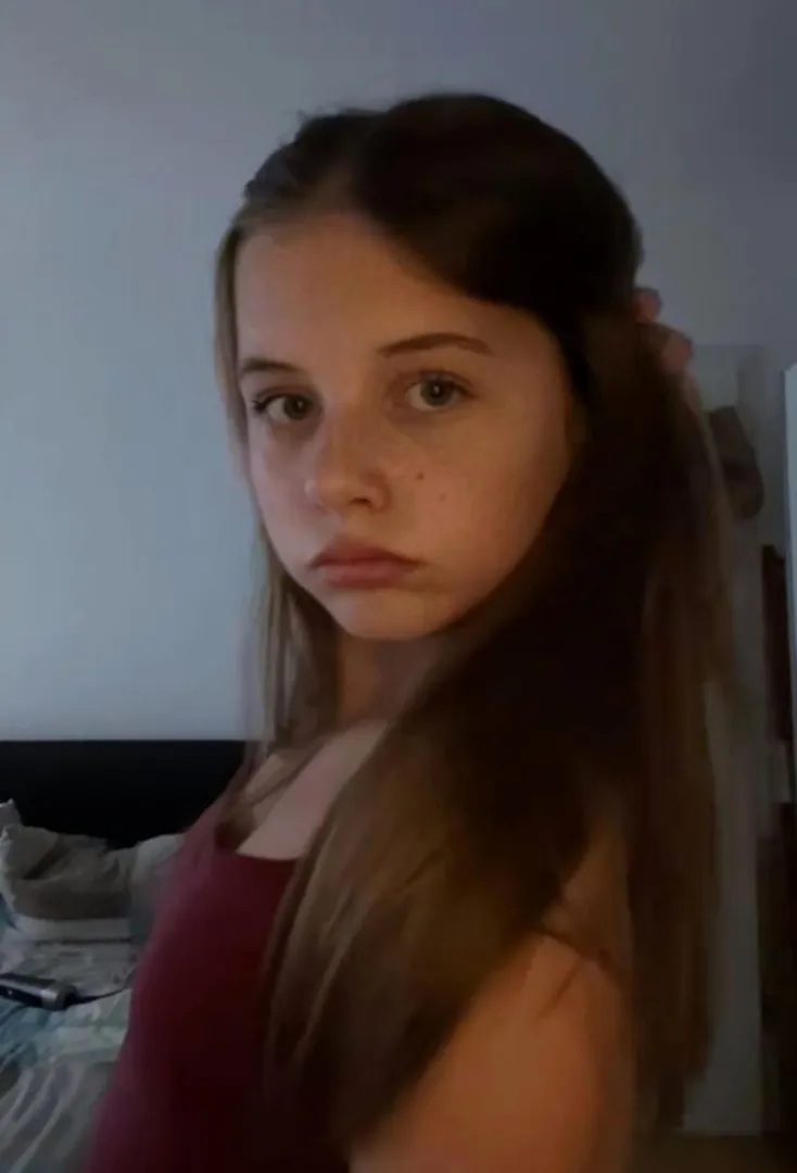 dainty frame, sneaking on here. looking for a man to handle me any way he likes. got any ideas? posted by iteriwarren