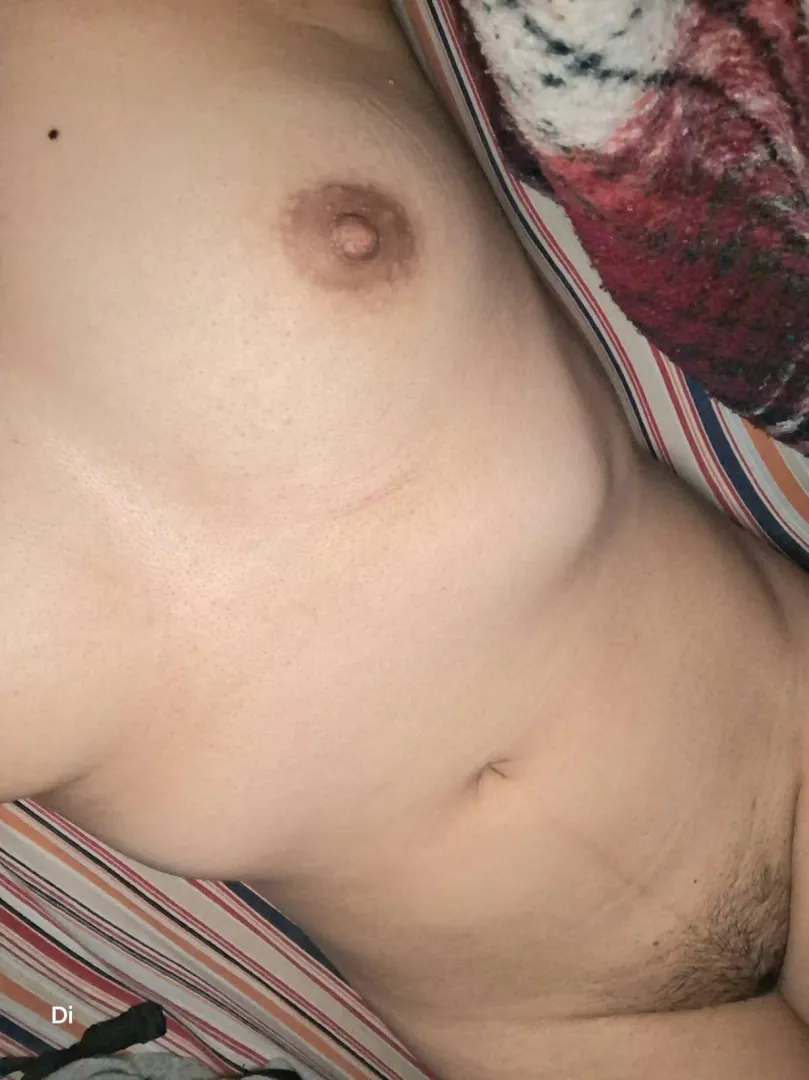 Danielle ♥️ posted by gooldenb0y