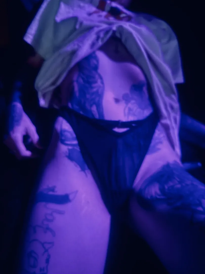 Dare me to peel them off? posted by Maryonna_Cross