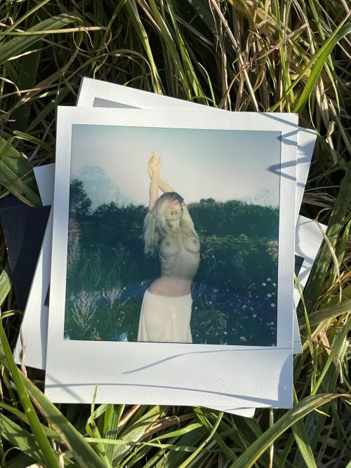 Darina by me [polaroid now camera] by elcansky