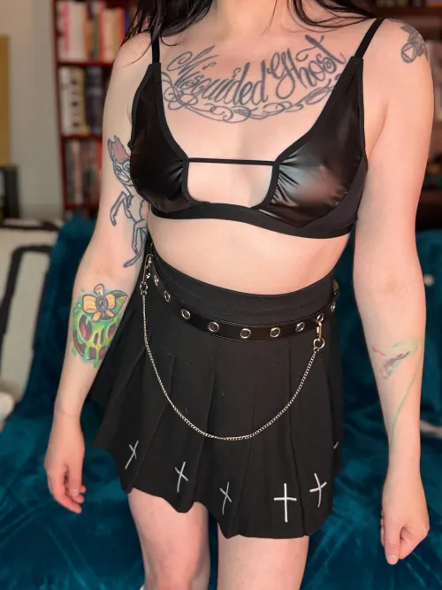 Dark and mild [F] by _MissguidedGhost_