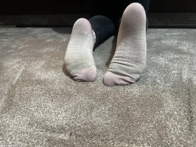 Day 2, who wants get their face pushed under these by UnlacedFeet