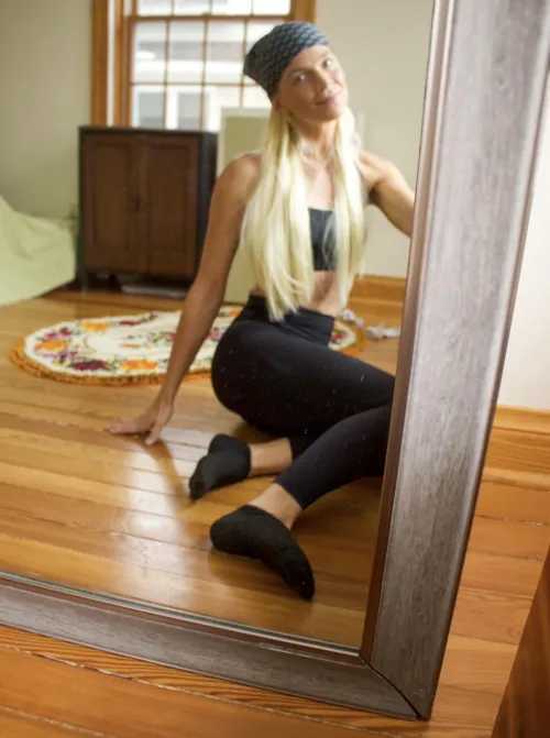 Day 3  by sweettoedblonde