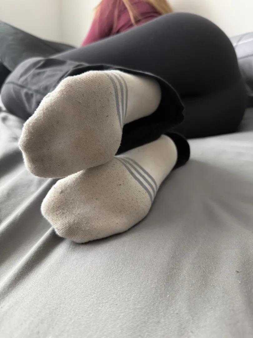 day 6… they smell so good, I know you want them  posted by GoddessCarly192