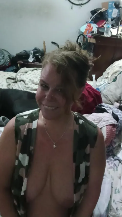 Daytime friend and nighttime lovers.. by justalibra77