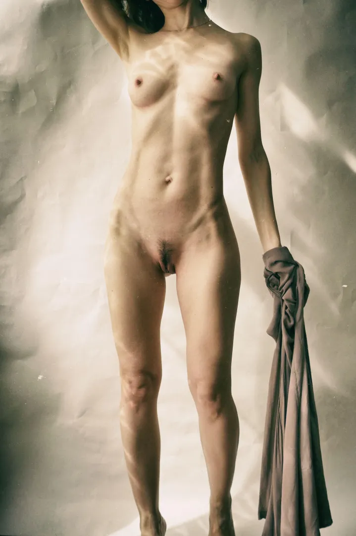 De face, ça te plait ? posted by Naughty_Fox_2023