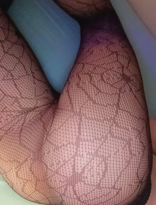 Delik açmak isteyen by pantyhosesissyTr