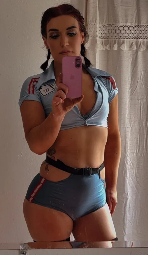 Delivering packages for Amazon, hoping your mowing the lawn the exact moment I drop off 15 boxes for your wife by Familiar_Emphasis817