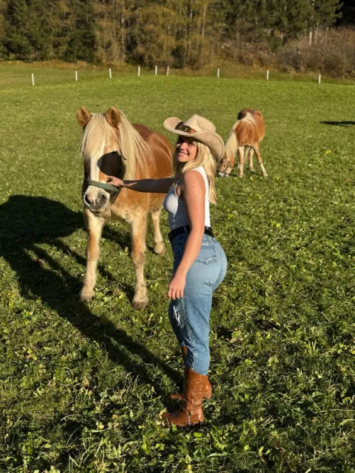 Denim is a cowgirls best friend, right? by RafflesiaRhythm