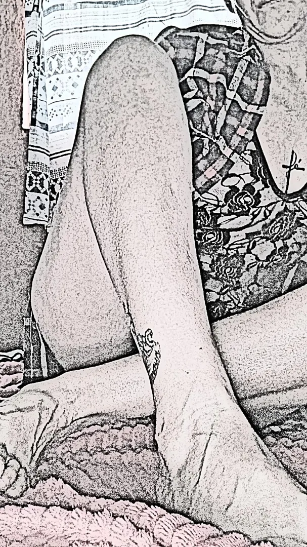 Descubre mi mundo secreto… sabes que quieres. posted by LifeLogical6328