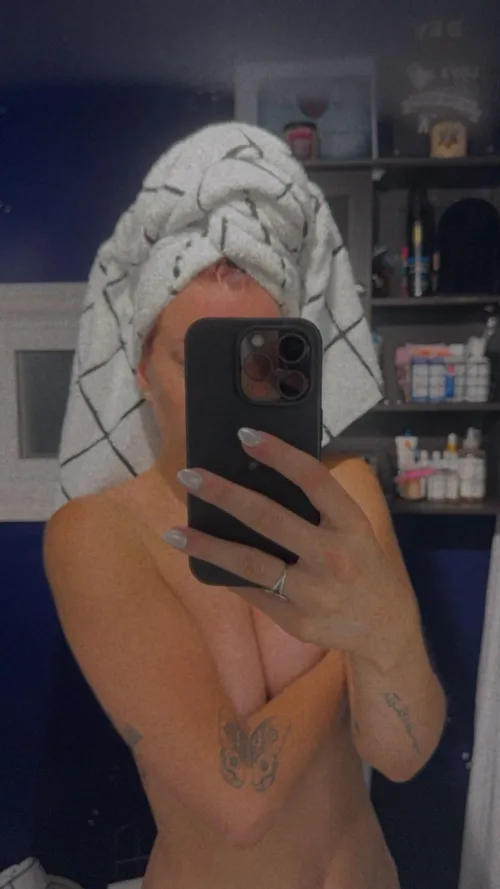 Desperate for someone to make me moan. by Majestic_Cherry_883