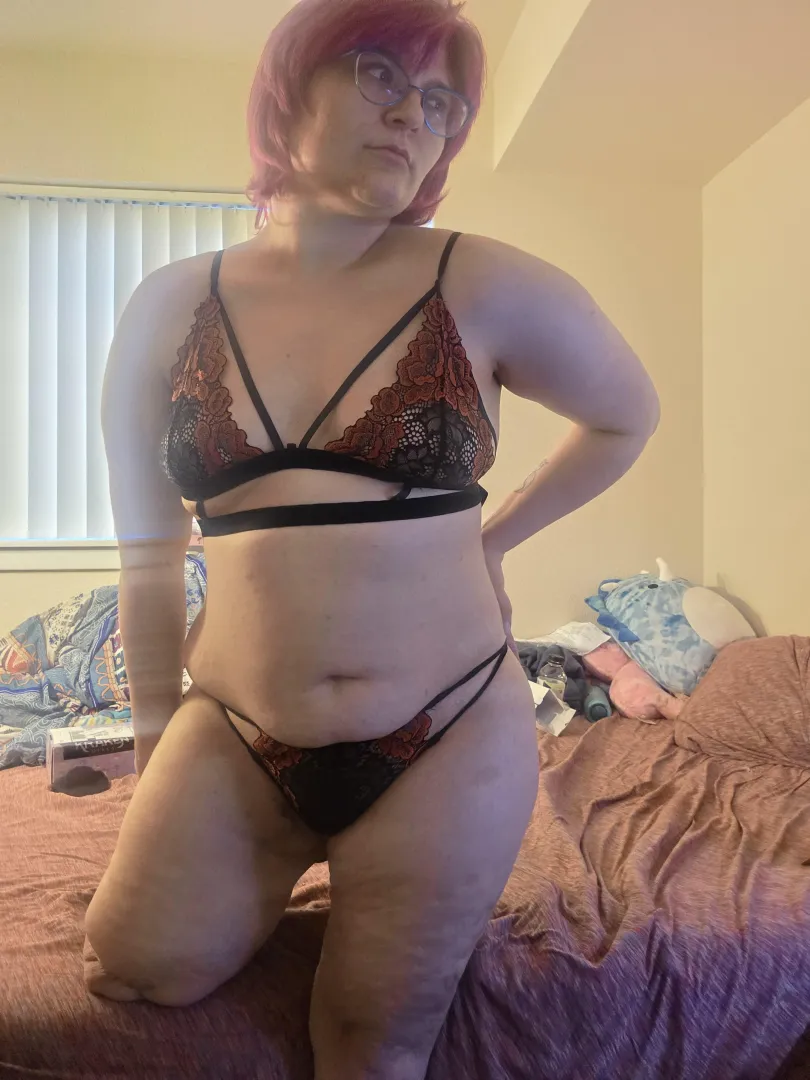 Did a shoot recently posted by AggravatingGrab7156