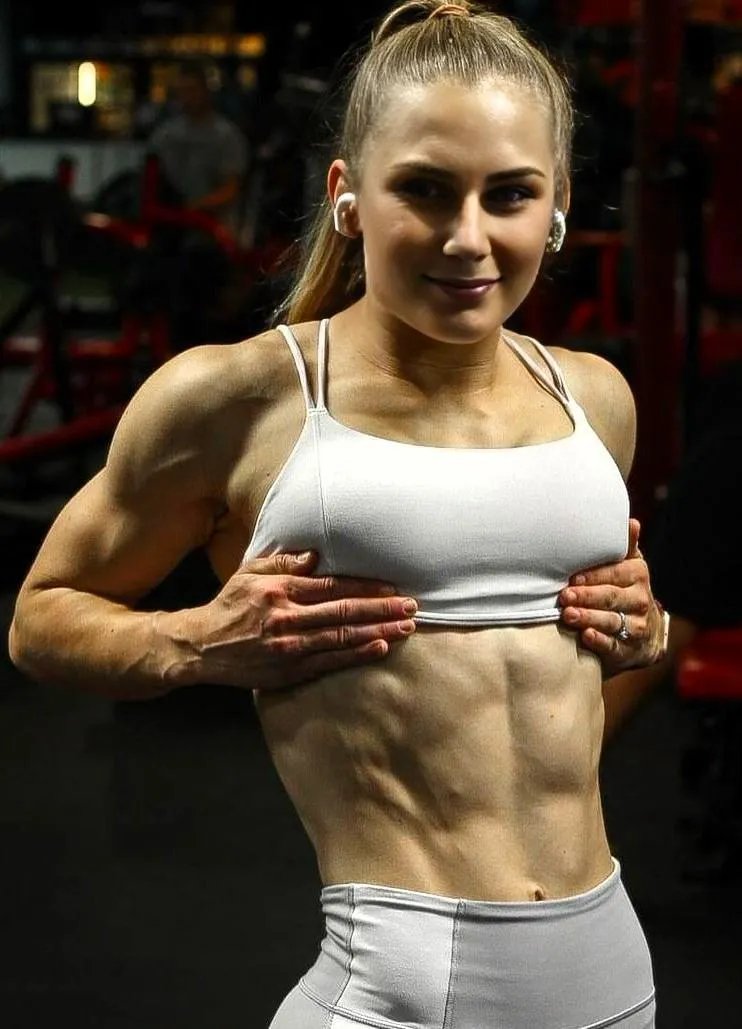 Did you come here to train… or get distracted? posted by Grand-Appearance-407