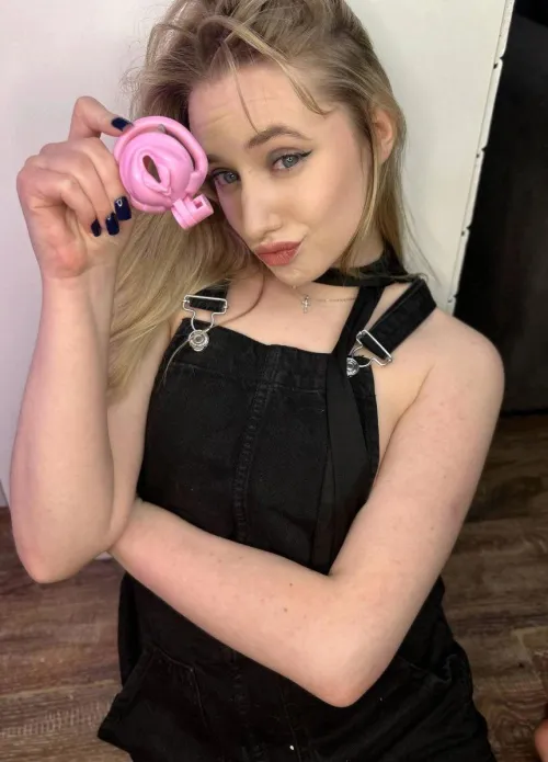 Did you dream about a pussy? Now you'll have a pussy. by WhimsySugar