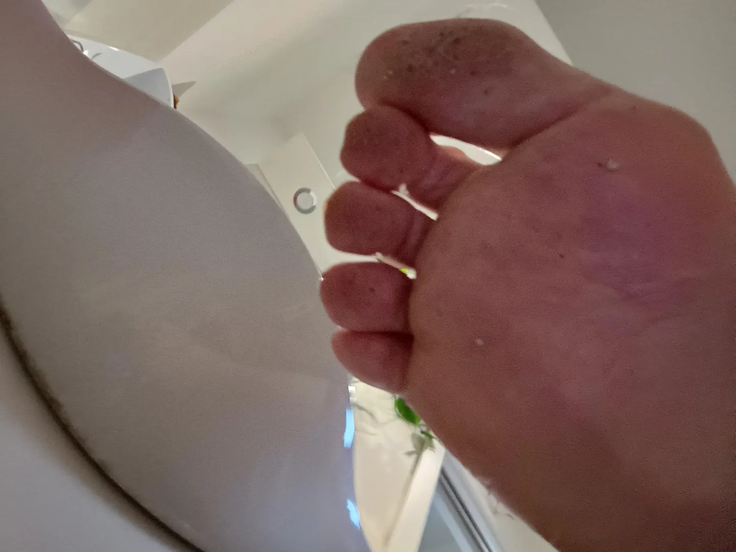 Dirty feet that need your help posted by Playfultoes35