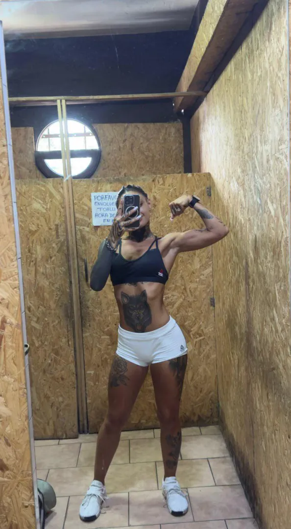 Do I have a big muscle now? posted by LustyBaddie69x