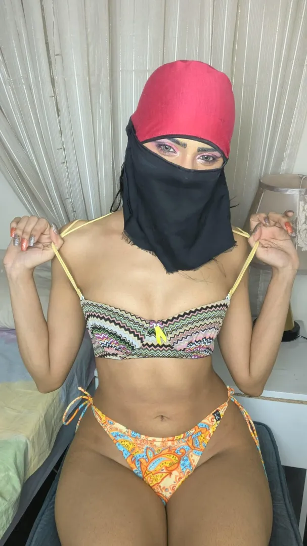 Do i look cute to get fucked? posted by Margaret_Gero