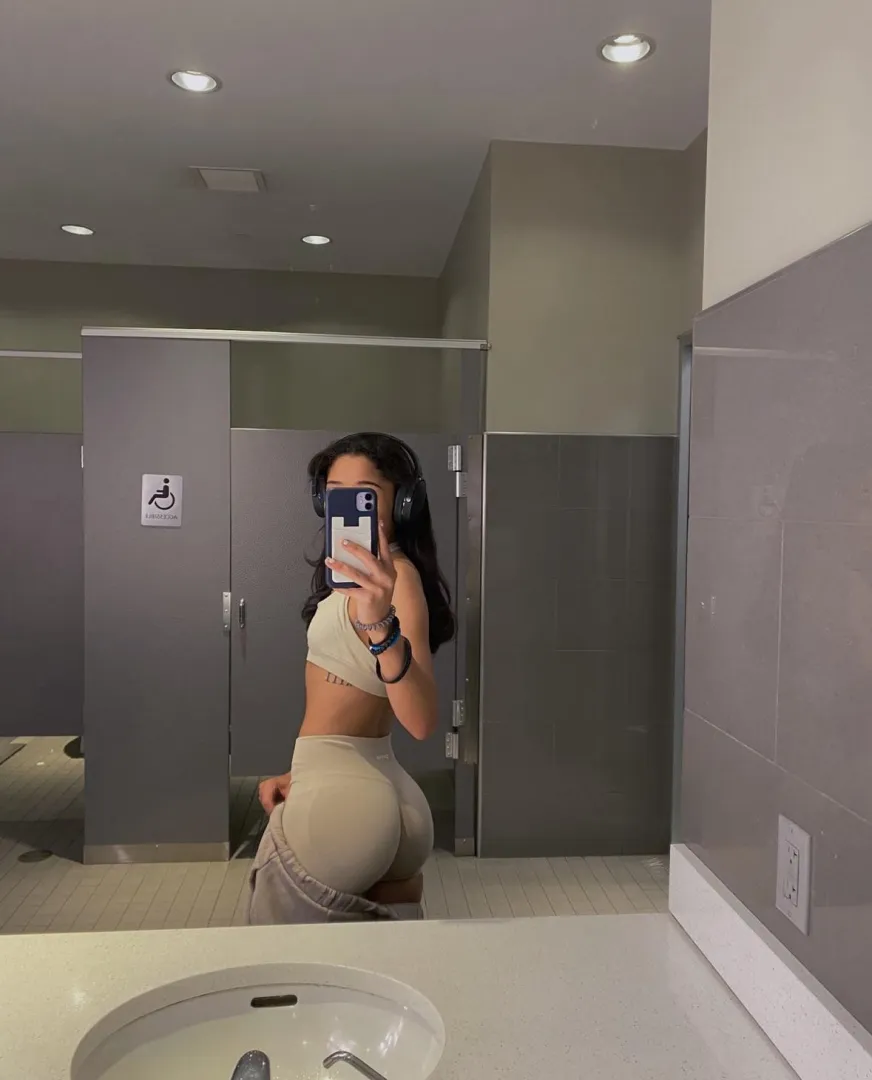 Do I look exotic posted by xxxgoddesssofia