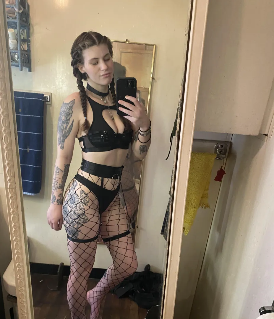 Do I look like I’d be a good time?  posted by obviously_kitten