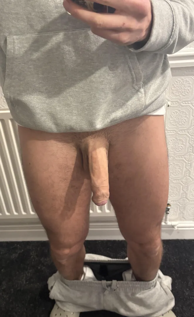 Do I qualify  posted by goddamnjayden